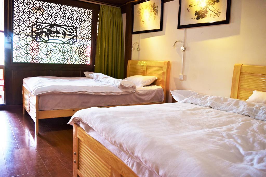 Runtong International Youth Hostel Лиджанг Екстериор снимка