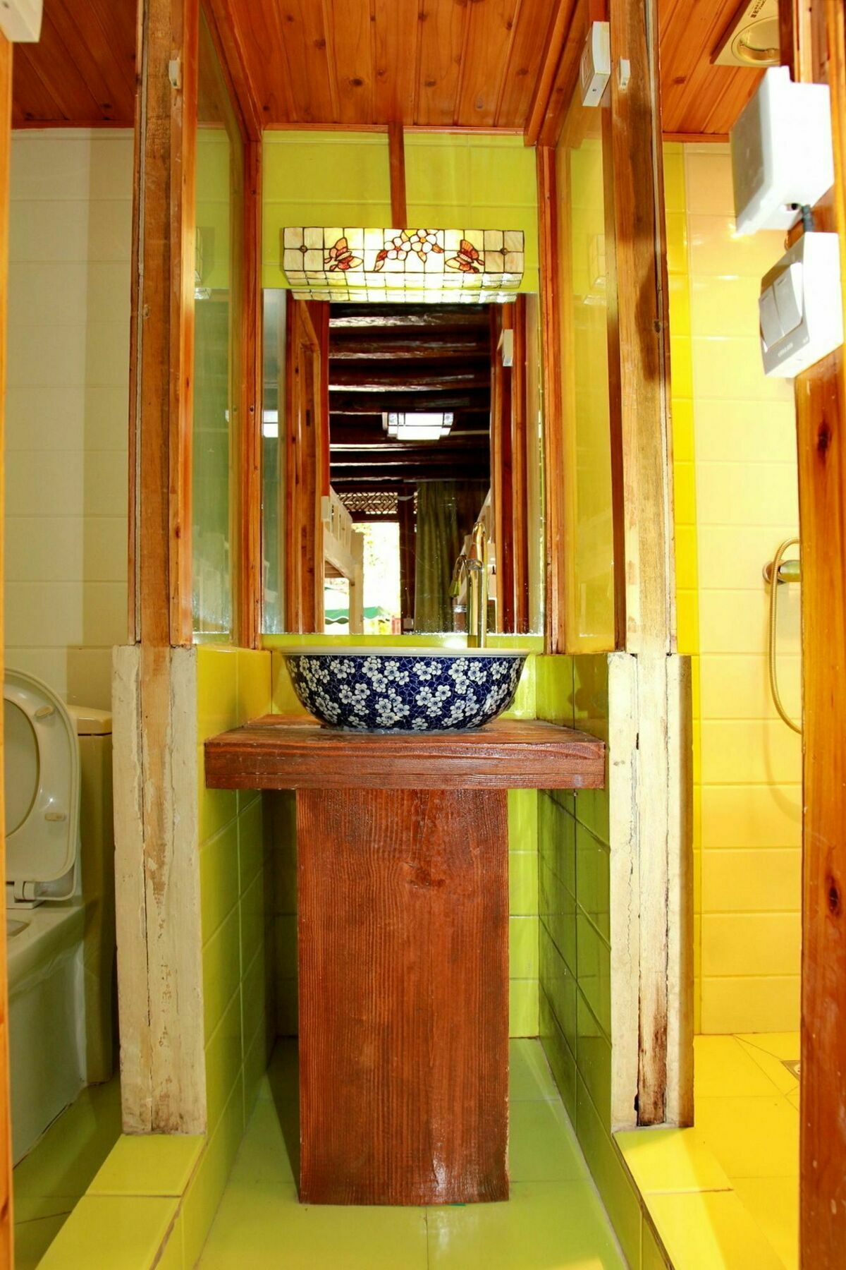 Runtong International Youth Hostel Лиджанг Екстериор снимка
