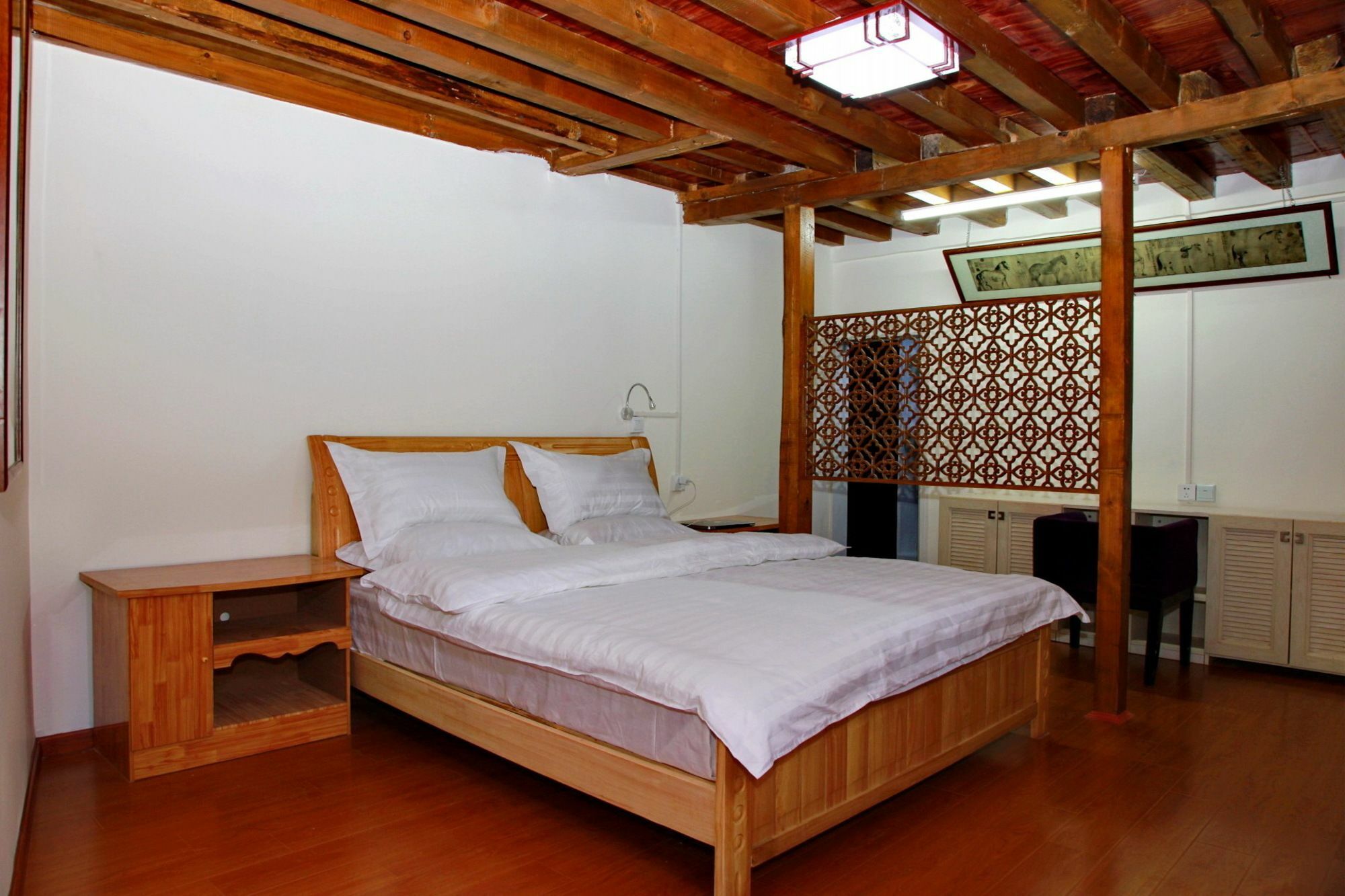 Runtong International Youth Hostel Лиджанг Екстериор снимка
